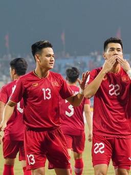 Chung kết lượt đi AFF Cup, Việt Nam - Thái Lan: 'Căng như dây đàn'