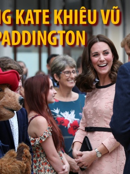 Công nương Kate khiêu vũ với gấu Paddington