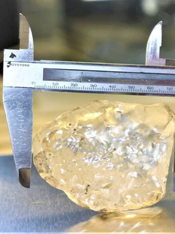 Viên kim cương 1.000 carat to cỡ nào?
