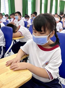 Rơi nước mắt trong lễ khai giảng ở ngôi trường đặc biệt