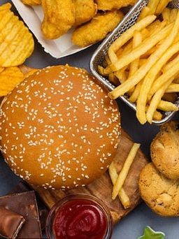 Trước và sau khi tập gym: Đừng bao giờ ăn những thứ này!