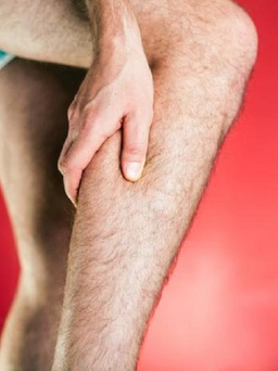 Vì sao bị chuột rút khi ngủ, điều trị như thế nào?