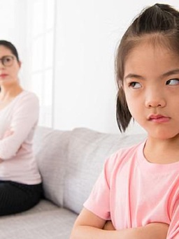 4 sai lầm của cha mẹ khi dạy con, phải bỏ ngay!
