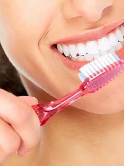 4 cách hiệu quả giúp răng trắng khỏe mùa dịch Covid-19