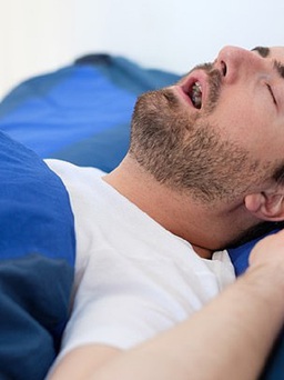 Làm sao để giảm ngáy khi ngủ?