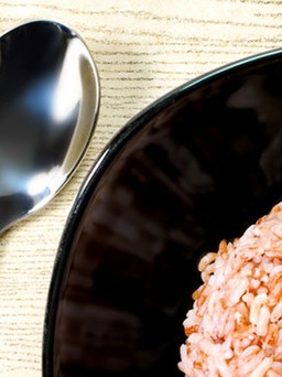 5 loại thực phẩm cung cấp năng lượng giữa giờ làm việc