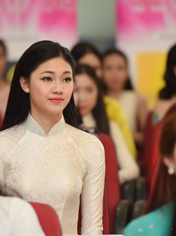 Em gái cao 1,82m của Á hậu Trà My vào vòng chung khảo Hoa hậu VN