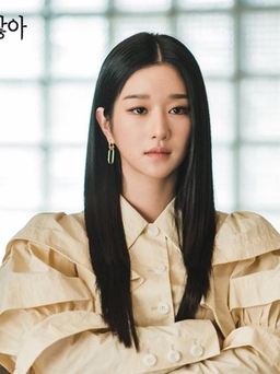 Trước 'Điên thì có sao', Seo Ye Ji từng bị chê diễn xuất nhạt nhẽo