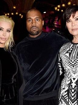 Kanye West tố Kim và mẹ vợ muốn tống anh vào viện tâm thần