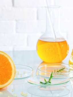 Uống vitamin C mỗi ngày: Lợi - hại như thế nào đối với cơ thể?