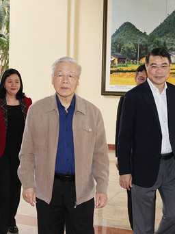 Giới thiệu Tổng bí thư Nguyễn Phú Trọng, Thủ tướng Nguyễn Xuân Phúc ứng cử ĐBQH khóa XV