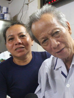 Mẹ của Lê Thanh Tùng: “Tôi bỏ bán bánh mì, chạy về nhà khi nghe con nhận HCV“