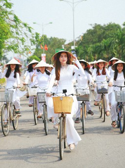 Loạt dự án cộng đồng quy tụ gần 500 nghệ sĩ được xác lập kỷ lục Việt Nam