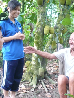 Cảm thương nghĩa tình miền Tây từ những ngày hè xanh