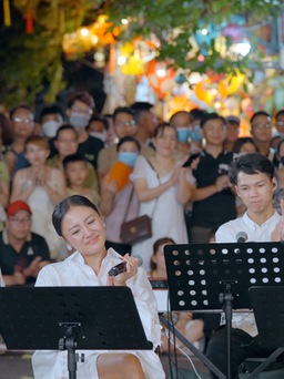 Đã tai với âm nhạc 'trong nhà kho' của 'Xuân Hạ Thu Đông, rồi lại Xuân'