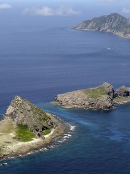 Tàu chiến Trung Quốc xuất hiện gần đảo tranh chấp, Nhật Bản gửi công hàm phản đối