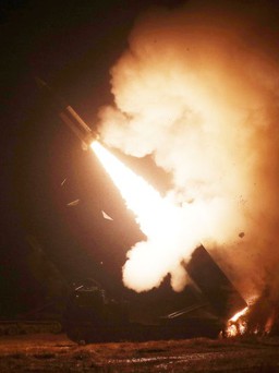 Người Hàn Quốc hoảng vì tên lửa đạn đạo 'xịt' khi tập trận