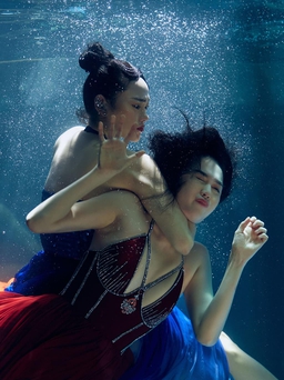 Vũ Ngọc Đãng, Minh Hằng bức xúc khi 'Chị chị em em 2' bị 'tuồn' lên mạng