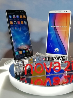 Huawei trình làng smartphone Nova 2i trang bị 4 camera