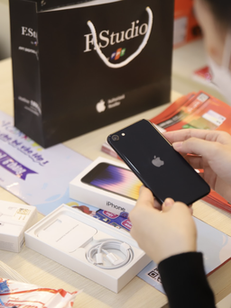iPhone SE (2022) mở bán tại Việt Nam, giá từ 11,99 triệu đồng