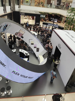Samsung ra mắt cửa hàng trải nghiệm cao cấp tại TP.HCM