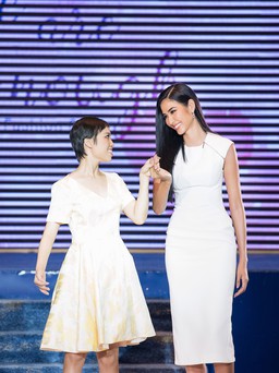 Hoàng Thùy tổ chức fashion show cho nữ bệnh nhân ung thư
