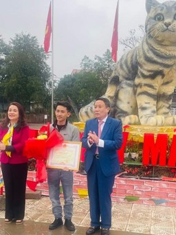 Khen thưởng nghệ nhân tạo ra 'hoa hậu mèo' ở Quảng Trị được nhiều người yêu thích