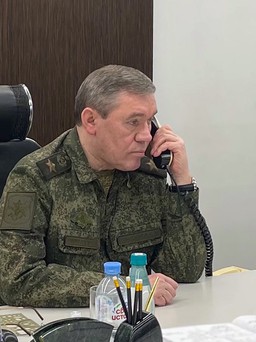 Moscow bác bỏ thông tin tướng Nga liên lạc với tướng NATO