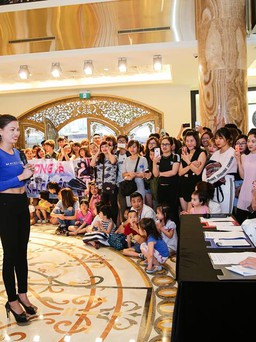 Nữ công nhân U40 gây chú ý khi thi 'Vietnam’s Next Top Model'