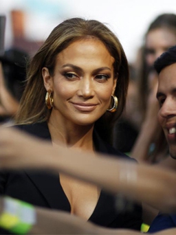 MTV Movie Awards 2015: Jennifer Lopez nhận giải diễn xuất đáng sợ