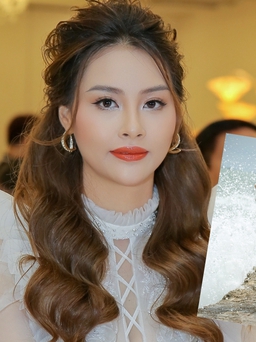 Hoa hậu Biển Phạm Thùy Trang sở hữu số đo nóng bỏng 90-60-90