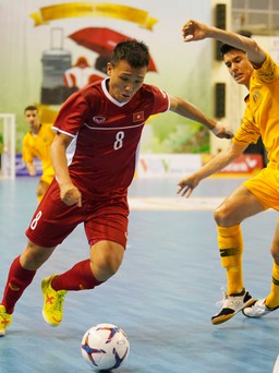 Tuyển futsal Việt Nam thắng Úc trận khai mạc