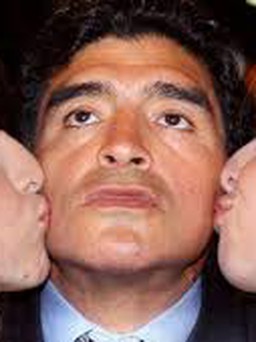 Maradona từng rút lại di chúc do giận con gái