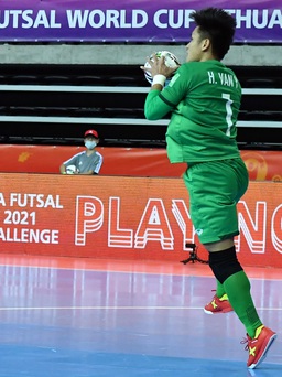 Hồ Văn Ý hạng 10 trong cuộc bình chọn thủ môn futsal xuất sắc nhất thế giới