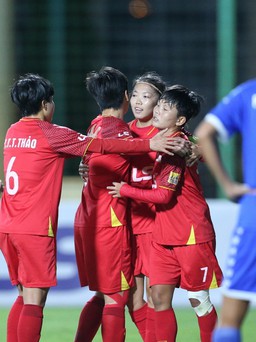 Huỳnh Như lập hat-trick, nữ TP.HCM tự tin bảo vệ ngôi vô địch trước Hà Nội