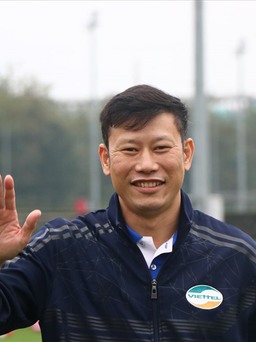 Vì sao HLV Thạch Bảo Khanh chia tay đội đương kim vô địch V-League Viettel?