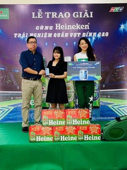 Đầy hứng khởi trong buổi trao giải cuộc thi ‘Cùng Heineken trải nghiệm quần vợt đỉnh cao’