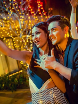 Đông Nhi và Ông Cao Thắng phá tan ‘lời nguyền’ La La Land