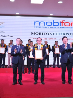 MobiFone nhận cú đúp danh hiệu doanh nghiệp CNTT hàng đầu Việt Nam 2019