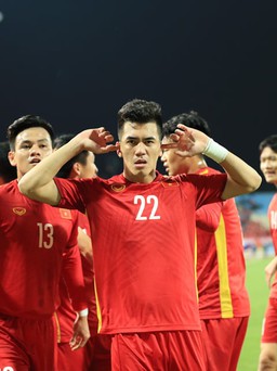 Thắng Trung Quốc, các ngôi sao tuyển Việt Nam được nghỉ tết bao lâu?