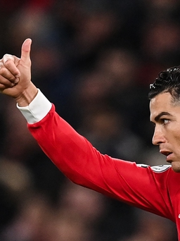 Champions League là phao cứu sinh của Ronaldo ở M.U?