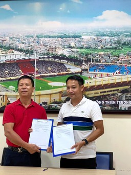 CLB Nam Định: Thay tướng, vẫn giữ hồn bóng đá thành Nam