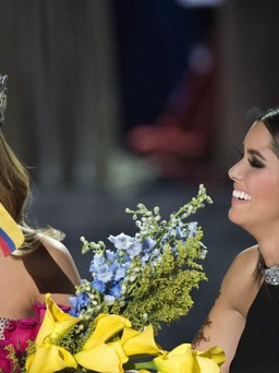 Hoa hậu Colombia: ’Tước vương miện trên sân khấu là hành động làm bẽ mặt quốc gia'