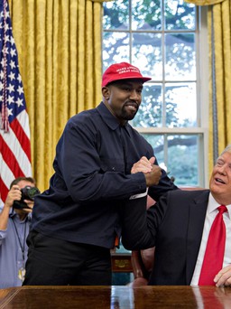 Kanye West bị đồng nghiệp chế giễu 'thằng hề' vì tranh ghế Tổng thống Mỹ