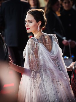Phim mới của Angelina Jolie dự kiến xuất xưởng tháng 5