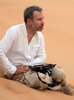 Cha đẻ 'Xứ cát' Denis Villeneuve: Tôi cảm thấy áp lực khi thực hiện 'Dune: Part Two'