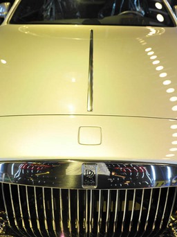 Đại gia Việt đưa xe siêu sang Rolls-Royce Wraith đi 'làm đẹp'