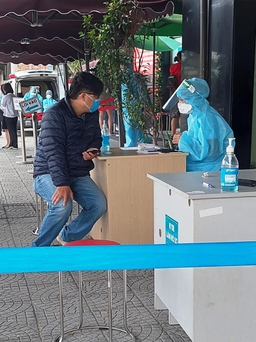 Đà Nẵng: Phải ‘bảo vệ bằng được các chợ’ để phục vụ người dân mua sắm tết