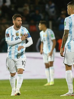 Kết quả vòng loại World Cup 2022, Uruguay 0-1 Argentina: Messi dự bị, Di Maria tạo siêu phẩm!