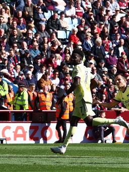 Kết quả Aston Villa 0-1 Arsenal, Ngoại hạng Anh: Saka ra đòn kết liễu chủ nhà